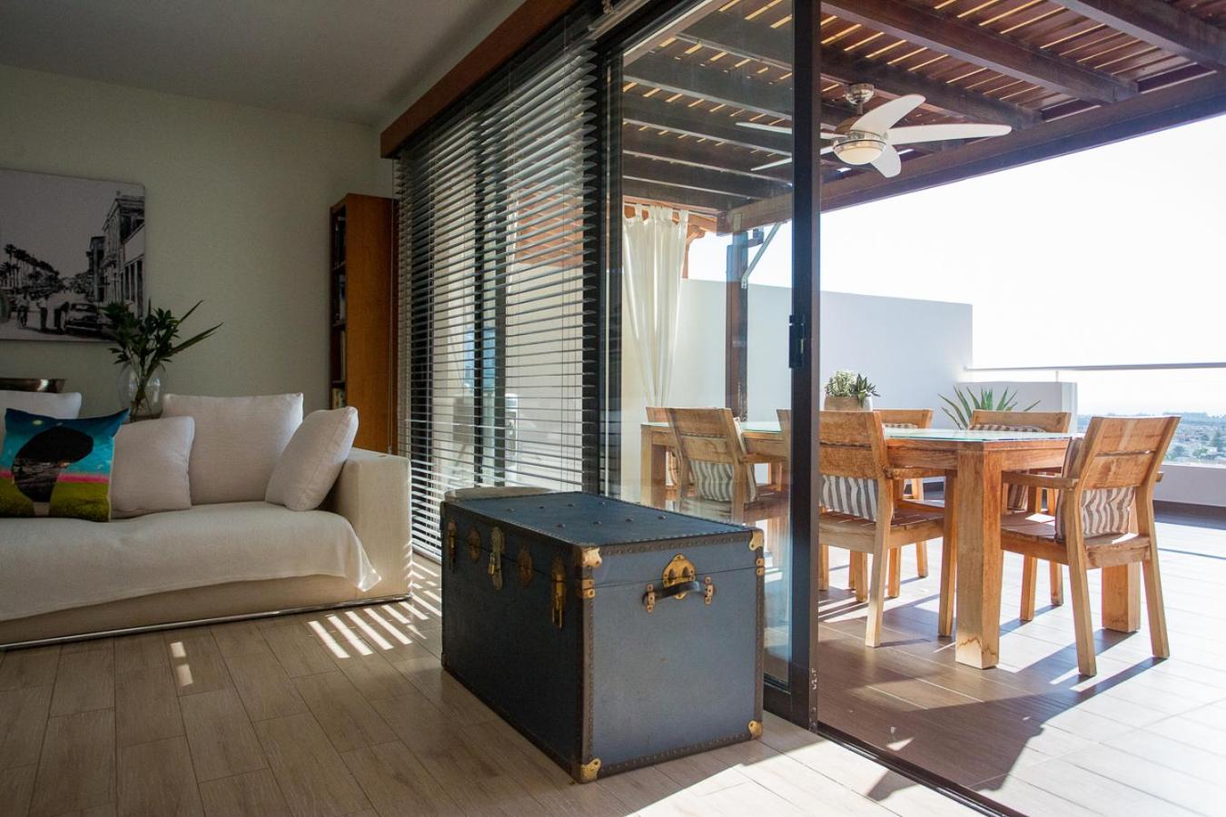 Penthouse Duplex Overlooking The Mediterranean Larnaca Ngoại thất bức ảnh